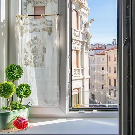 In The Center Of Апартаменты