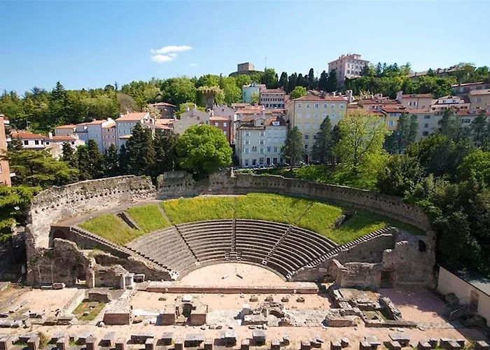 Apartment In The Center Of