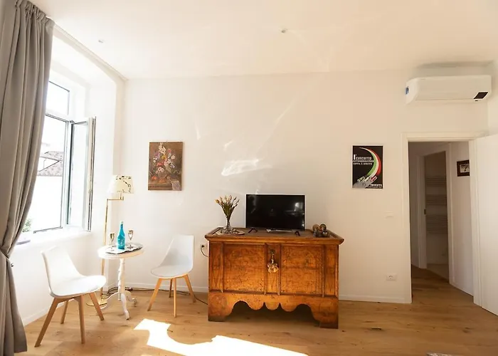 In The Center Of Апартаменты